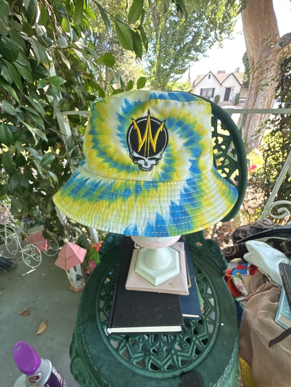 Dead.net Tie Dye Bucket Hat Yellow Blue Grateful Dead Skull Logo